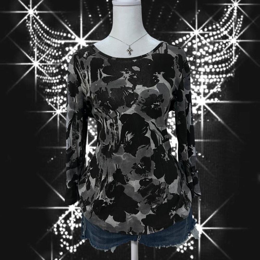 Abstract monochrome brushstroke floral print long sleeve